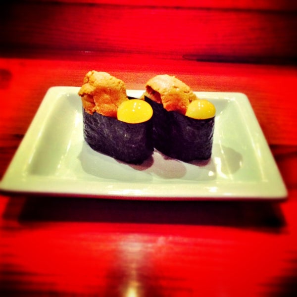 3/5/2013 tarihinde ✨Katie✨ziyaretçi tarafından Koi Japanese Cuisine'de çekilen fotoğraf