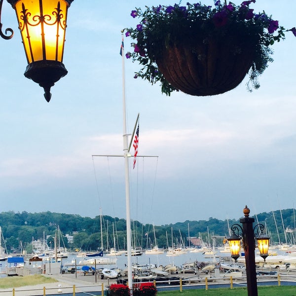 Photos at Centerport Yacht Club 3 tips from 181 visitors