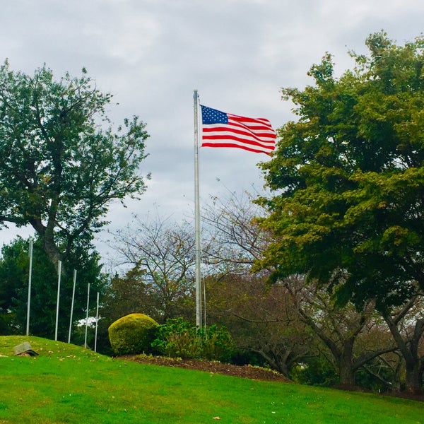 Crab Meadow Golf Course - 220 Waterside Rd