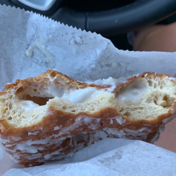 9/19/2019 tarihinde Leslieziyaretçi tarafından Doughnut Plant'de çekilen fotoğraf