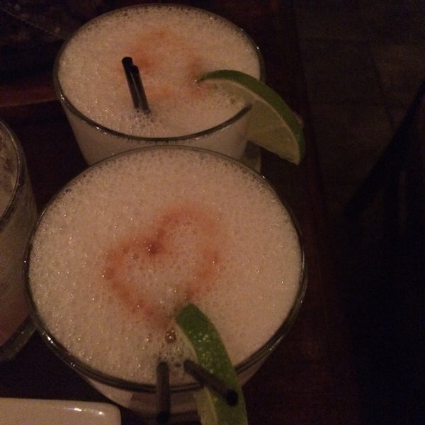 Foto scattata a Mancora Peruvian Restaurant &amp; Bar da Linda C. il 2/14/2015