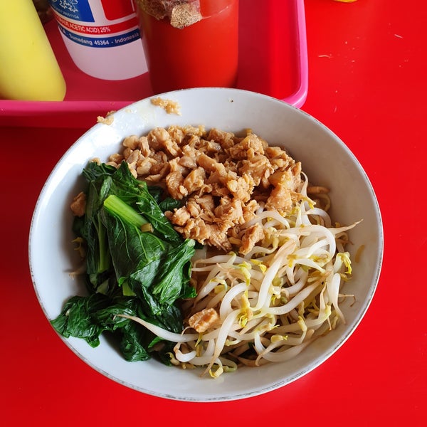 Mie Ayam Bangka Koko 100 Halal Duren Sawit 1 Tip From 49 Visitors