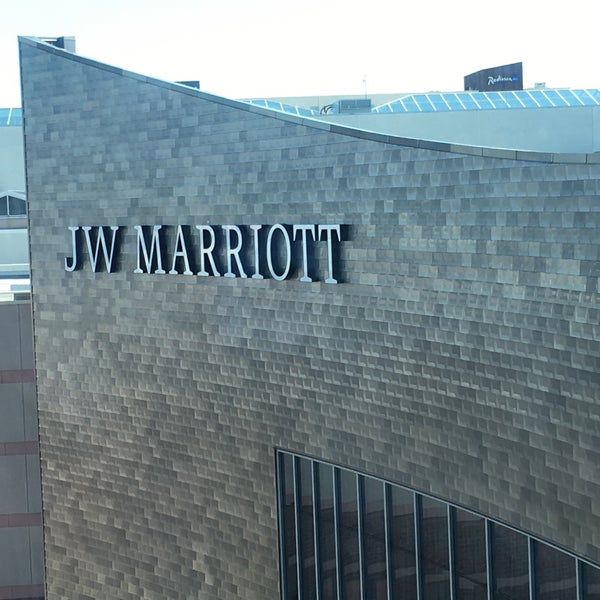 Снимок сделан в JW Marriott Minneapolis Mall of America пользователем Brian S. 6/2/2016