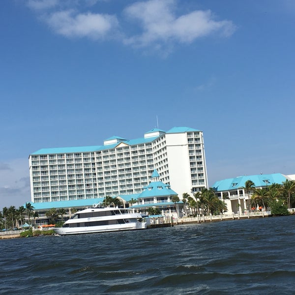 Foto tirada no(a) Sanibel Harbour Marriott Resort &amp; Spa por Brian S. em 5/22/2016