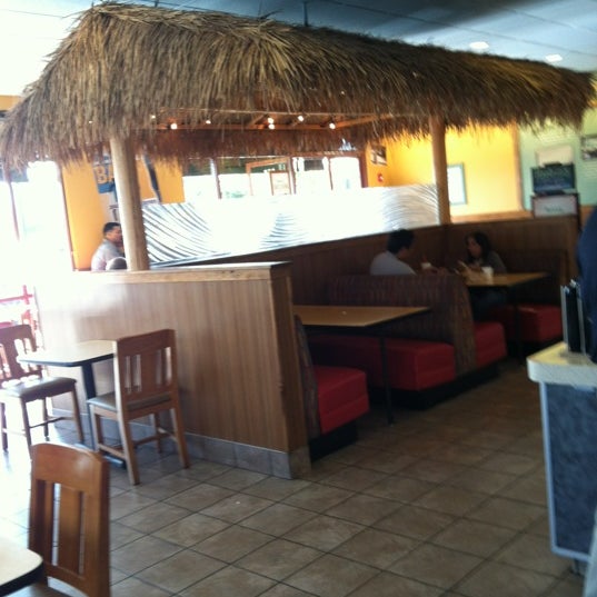Photo taken at Rubio&#39;s Coastal Grill by Jon S. on 12/4/2012