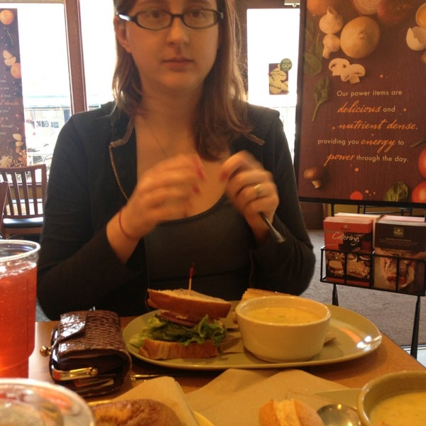 Photos at Panera Bread Downtown Chattanooga 19 tips from 1144 visitors