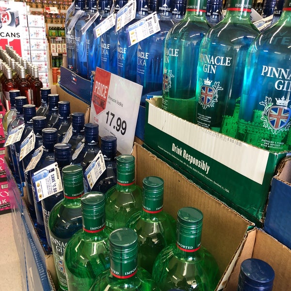 HyVee Wine & Spirits 1 tip from 140 visitors