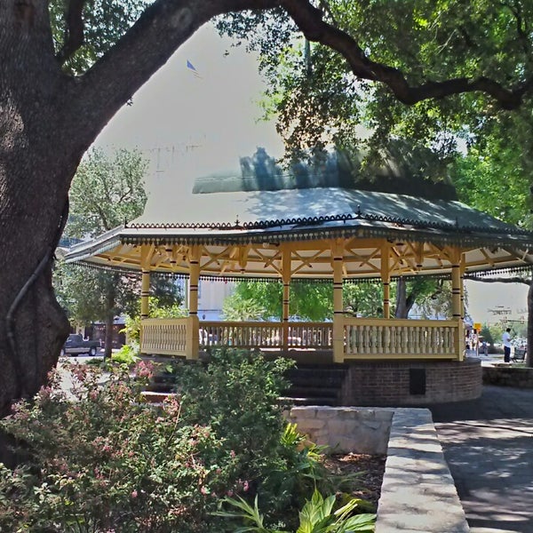 Alamo Plaza Gazebo Alamo Plaza San Antonio, TX