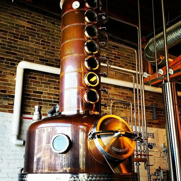 Foto tirada no(a) Catoctin Creek Distilling Company por ᴡ C. em 4/26/2015