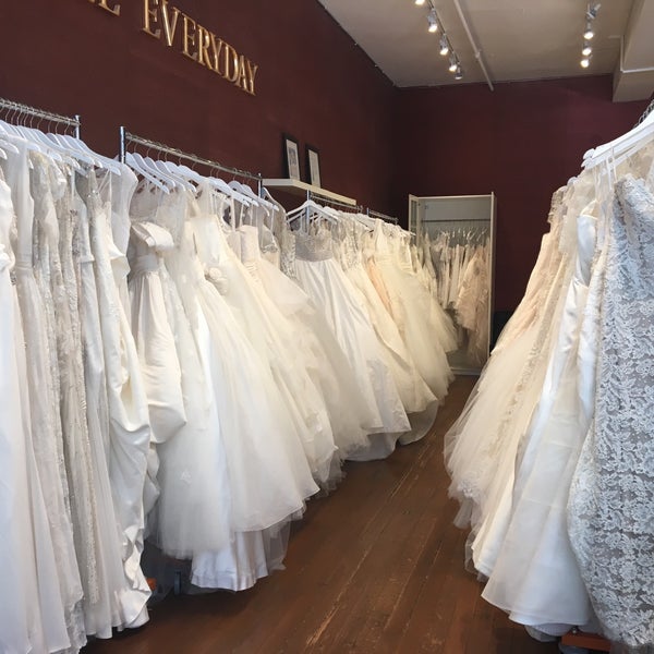 Photos At Glamour Closet North Beach 2 Tips