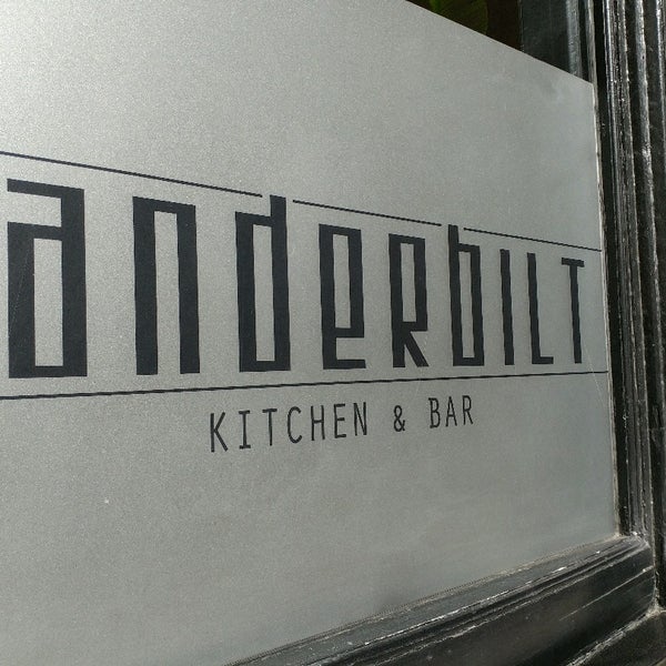 5/6/2017にJt T.がVanderbilt Kitchen &amp; Barで撮った写真