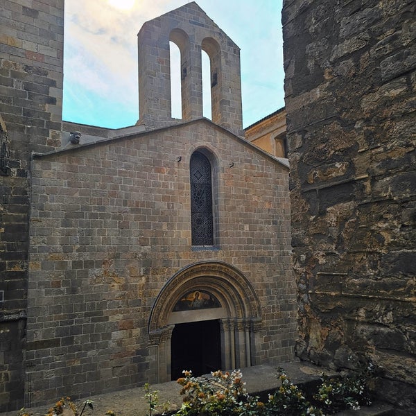 Photo taken at Basílica de Santa Maria del Pi by Jt T. on 10/22/2023