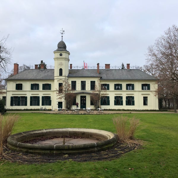 schloss britz palace in britz