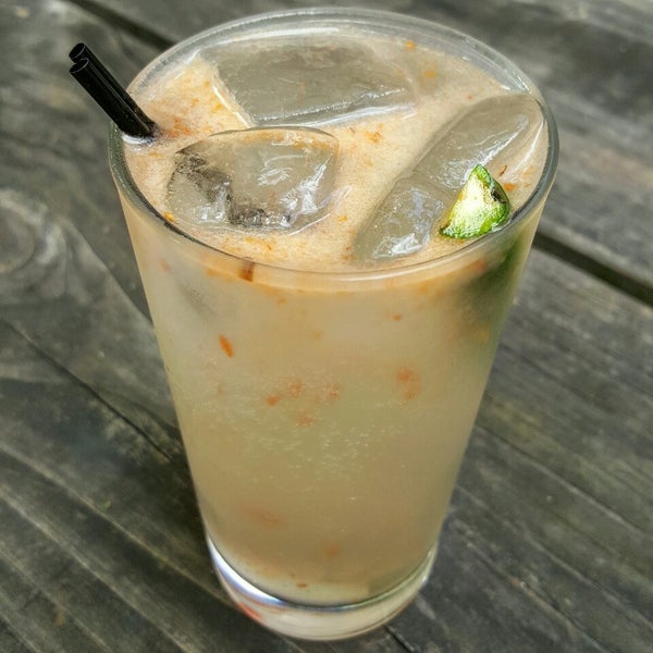 If you like spicy cocktails, order the Chili Lime made with a split Serrano chili, lime juice, & a smidgen of Matouk's Flambeau hot sauce iced, mixed with vodka & topped with lemon-lime & soda water.