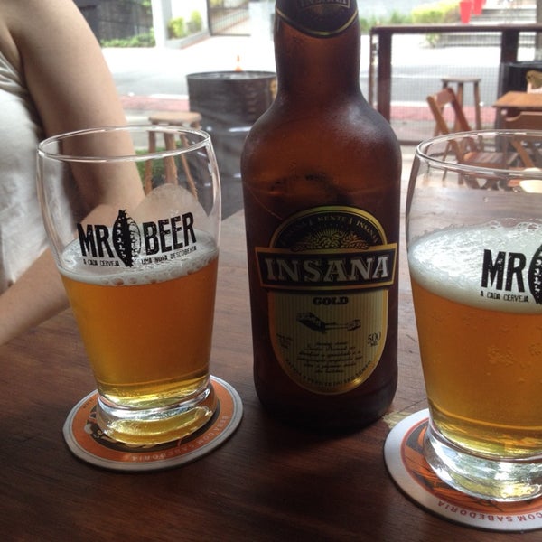 Photo taken at Mr. Beer Cervejas Especiais by Reginaldo L. on 12/29/2013