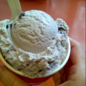 7/28/2013 tarihinde Merritt S.ziyaretçi tarafından Captain Sam&#39;s Ice Cream'de çekilen fotoğraf