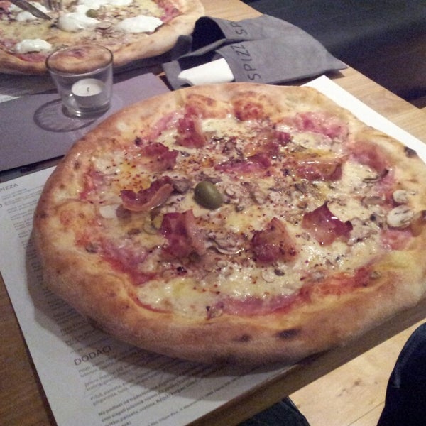 Foto diambil di Spizza oleh Mario Š. pada 11/30/2013