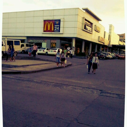 Q Plaza Cainta, Rizal