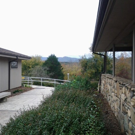 North Carolina Center Tourist Information Center in Columbus