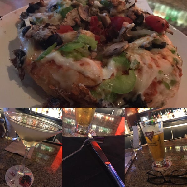 Photo taken at BJ&#39;s Restaurant &amp; Brewhouse by Anthony E. on 3/21/2017