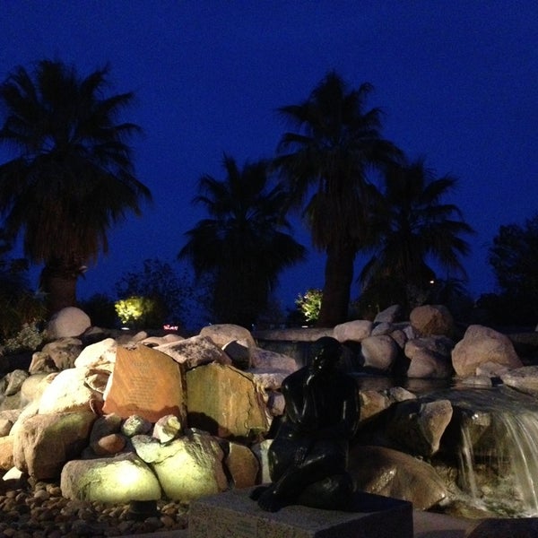 Faye Sarkowsky Sculpture Garden Palm Desert, CA