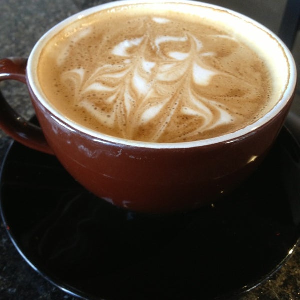Foto scattata a Coffee at The Point da Norman D. il 12/21/2012