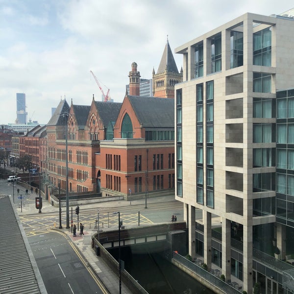 Foto scattata a DoubleTree by Hilton Manchester - Piccadilly da Maria il 3/30/2019