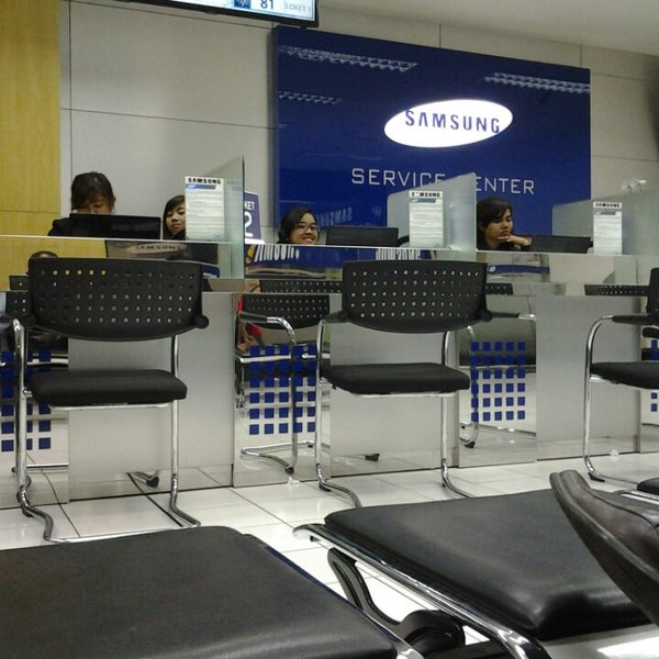 Samsung Centre. Samsung Center Самарканд. Samsung Авиапарк сервисный центр. Центр самсунг TWH 5500.