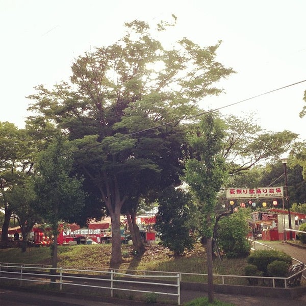 Photos At 洋光台西公園交差点 磯子区 19 Visitors
