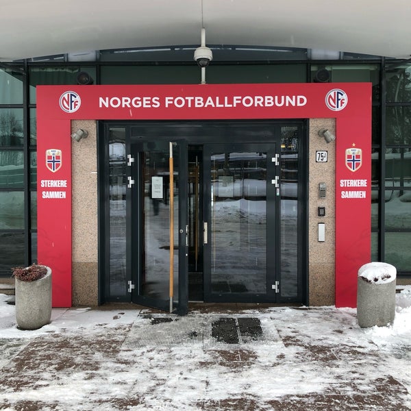 Photo taken at Ullevaal Stadion by Yifan J. on 2/5/2019
