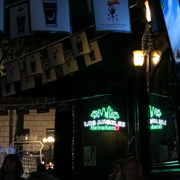 Foto tirada no(a) Dublin&#39;s Irish Pub por Yifan J. em 4/10/2019