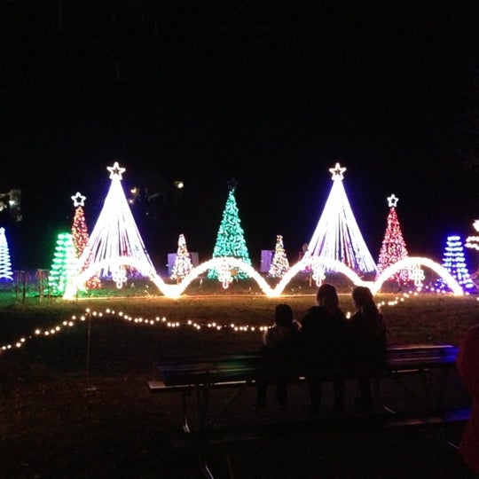 Clearbrook Park Christmas Lights 2021