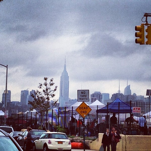 รูปภาพถ่ายที่ Brooklyn Harvest Market โดย rikki d. เมื่อ 5/11/2013