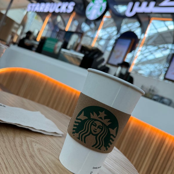 2/3/2024 tarihinde Jasmin K.ziyaretçi tarafından Starbucks'de çekilen fotoğraf