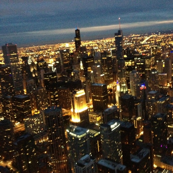 5/26/2013에 Chris D.님이 Chicago Helicopter Experience에서 찍은 사진