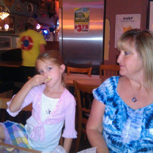 Photo taken at Oyster Bay Seafood Cafe by Tom C. on 9/16/2012