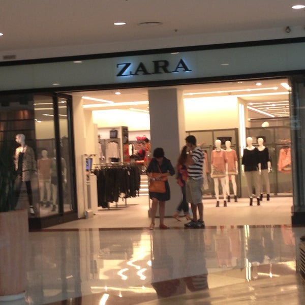 lojas de roupas femininas no barra shopping