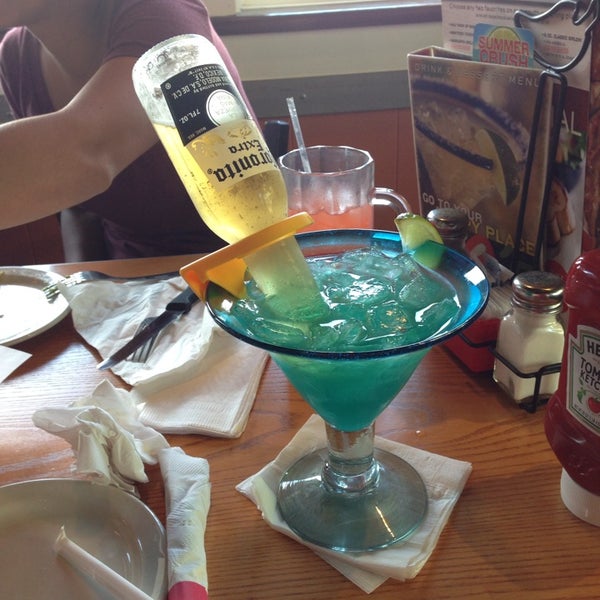 Photo taken at Chili&#39;s Grill &amp; Bar by Herminio H. on 8/3/2013