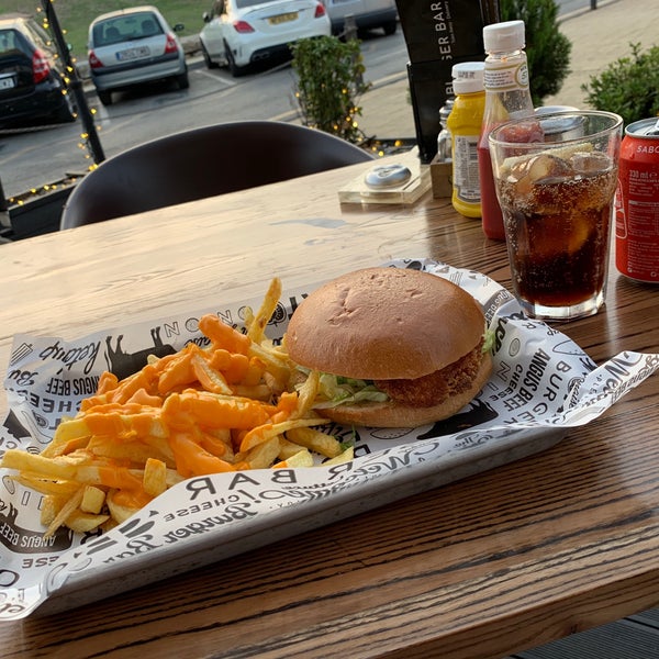 Снимок сделан в Burger Bar пользователем Nasser 🍯 7/24/2019
