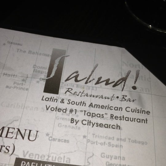 Das Foto wurde bei Salud Restaurant &amp; Bar von Lizmarys A. am 10/18/2012 aufgenommen