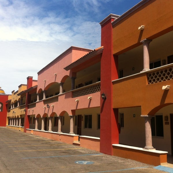 2/26/2013 tarihinde Angel B.ziyaretçi tarafından Hotel Quinta del Sol by Solmar'de çekilen fotoğraf