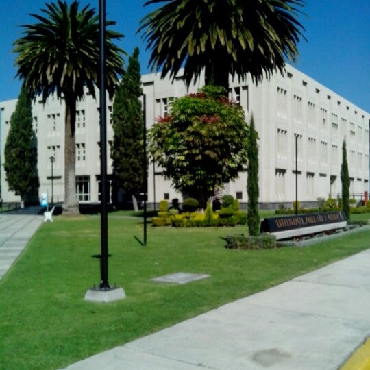 Centro Escolar Benemerito De Las Americas Schule In Tlanepantla