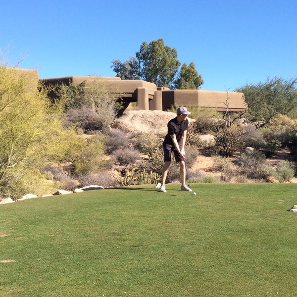 Foto scattata a Boulders Golf Club da Kelly K. il 11/28/2014
