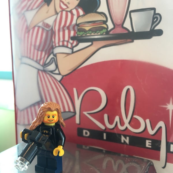 Photo taken at Ruby&#39;s Diner by Vince L. on 9/17/2017