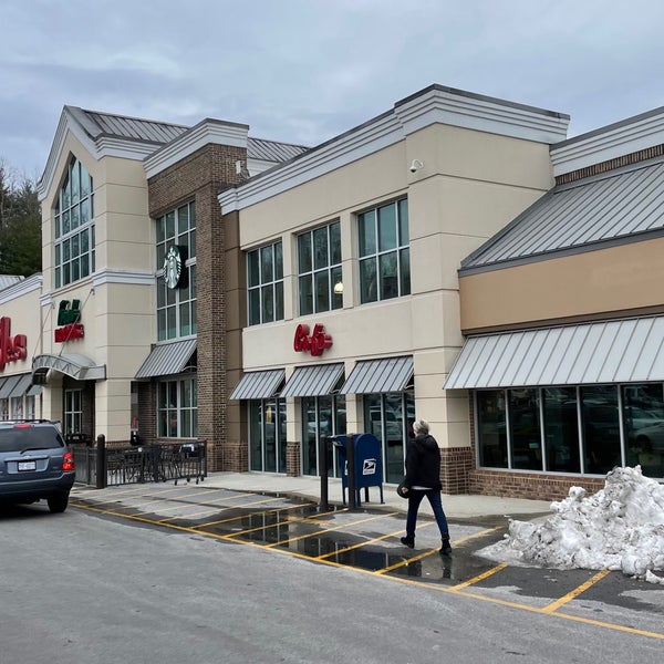 Ingles Market Grocery Store in Cashiers