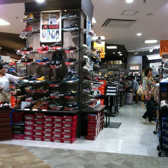 Fotos En Abc Mart メガステージくずはモール店 100 Visitantes Fotos En Abc Mart メガステージくずはモール店 100 Visitantes