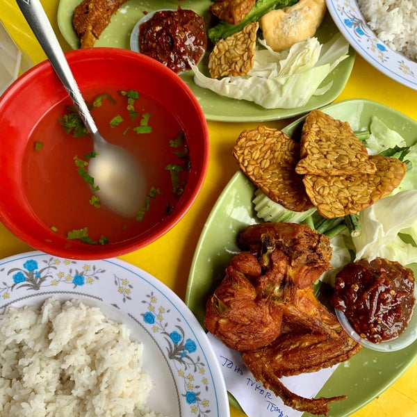 Photos at Nasi Ayam Penyet Mak Lampir - Bandar Sunway - 10 tips from 585 visitors