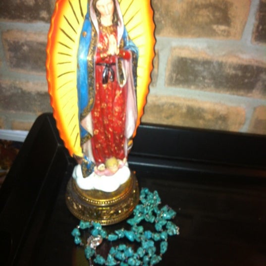 11/25/2012 tarihinde Olivia Carolyn S.ziyaretçi tarafından Ave Maria Gift Shop At St. Mary&#39;s Cathedral'de çekilen fotoğraf