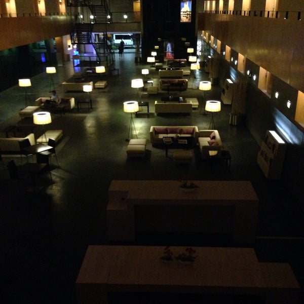 Foto diambil di Hotel Tryp Barcelona Aeropuerto oleh Pastranaj Ö. pada 3/6/2015
