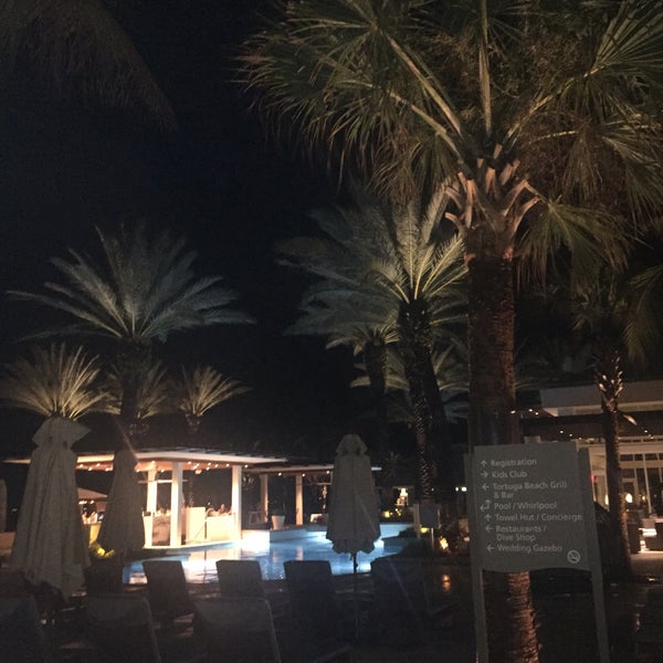 10/3/2017에 Cranberry M.님이 The Westin Grand Cayman Seven Mile Beach Resort &amp; Spa에서 찍은 사진